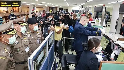 泰國限製中國人入境,看完才知道祖國有多強大!插圖1 泰國限製中國人入境,看完才知道祖國有多強大!插圖1