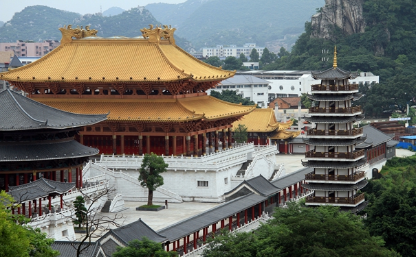 瀘州商業(ye) 意外險多少錢？瀘州商業(ye) 意外險在哪裏買(mai) ？插圖