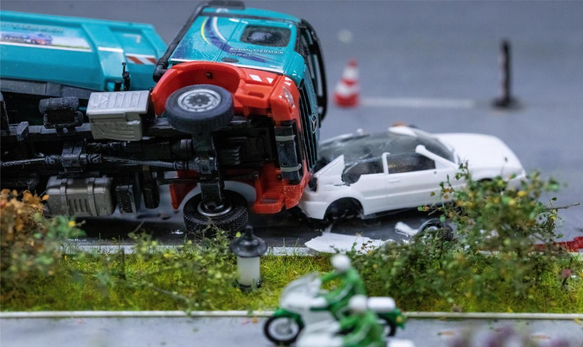 老婆開車不小心把老公撞了，保險賠嗎？插圖2