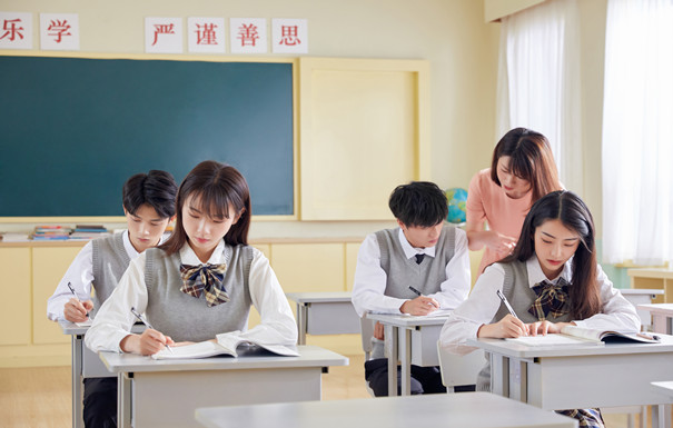 15歲買(mai) 重大疾病保險插圖